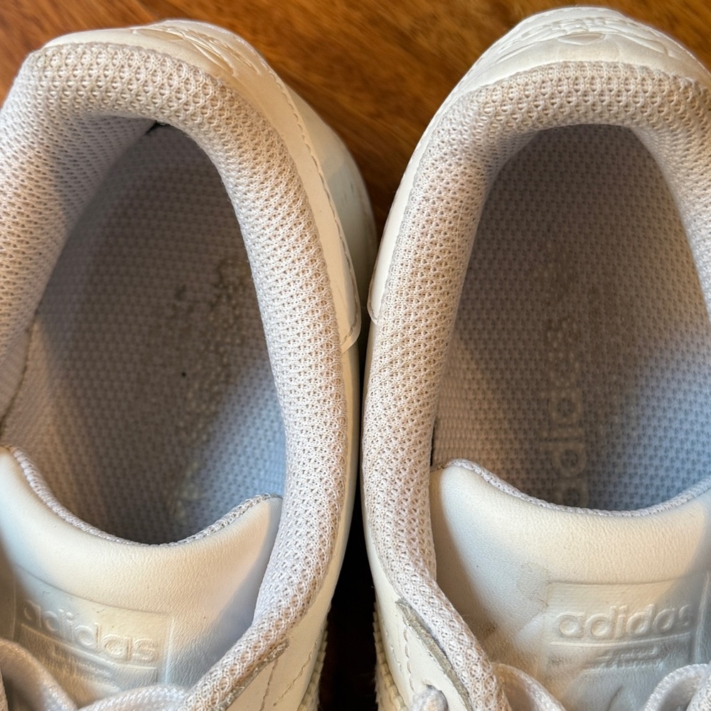Adidas Classic White Lace-Up Sneakers - Picture 4 of 6